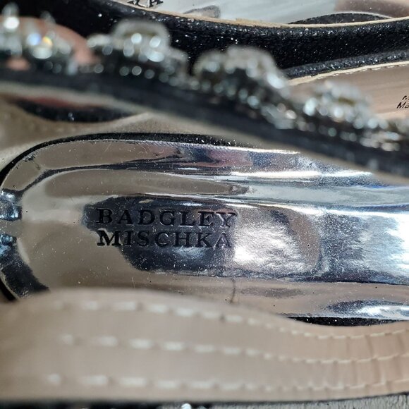 Badgledy Mischka Shoes Girls Size 5 Black Faux Leather Paige Rhinestone Pumps - Picture 10 of 11